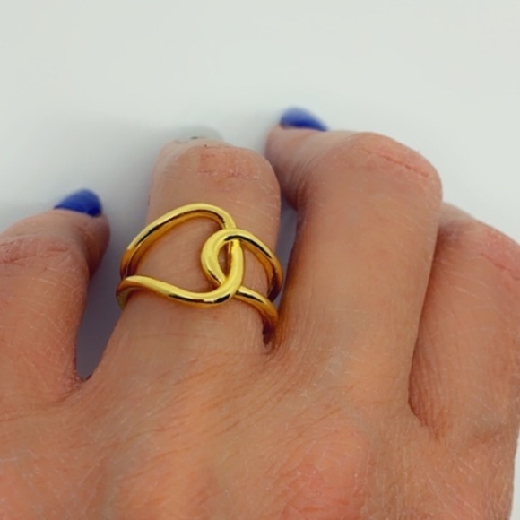 Solid .925 Sterling Silver Gold Ring – Adjustable Interlocked Minimalist Design - Picture 3 of 14